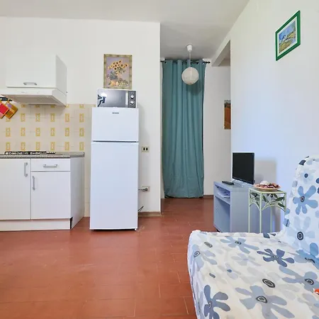 Apartamento Mare Etrusco 5 *